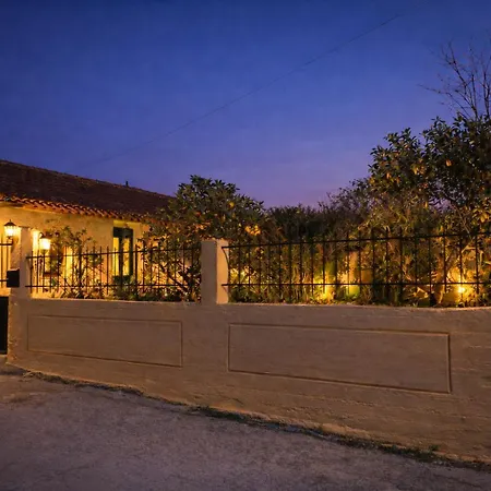 Nafplio Cottage-grandma's Yard *